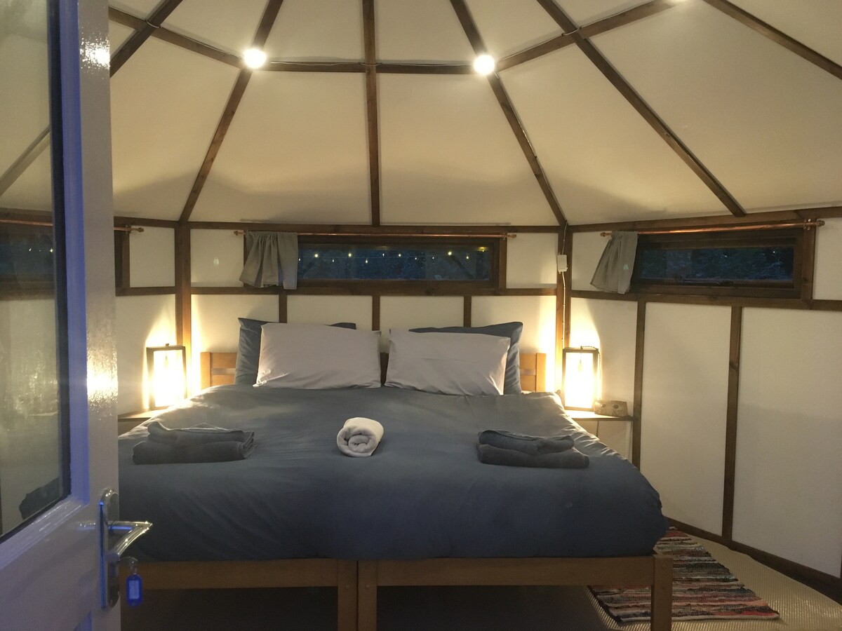 Noss Mayo Yurt 