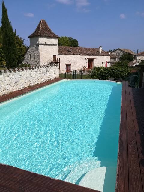 character house rentals with private pool