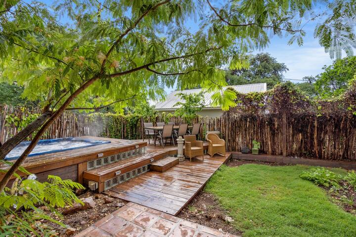 Fun House, Fantastic Location, Jacuzzi, Vid Games gallery image 5