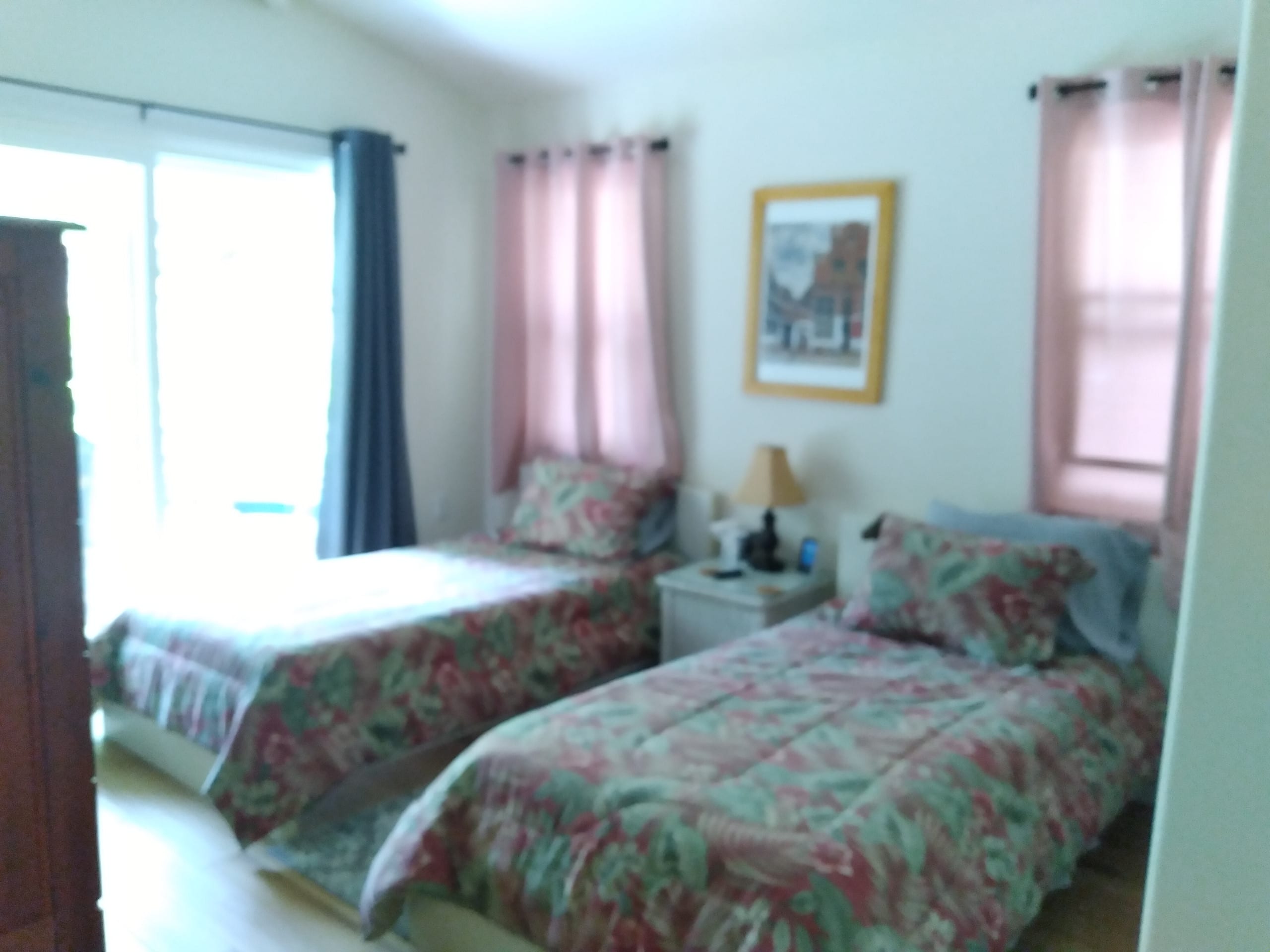 Home in Naalehu · ★5.0 · 3 bedrooms · 4 beds · 1.5 private baths - Image 7