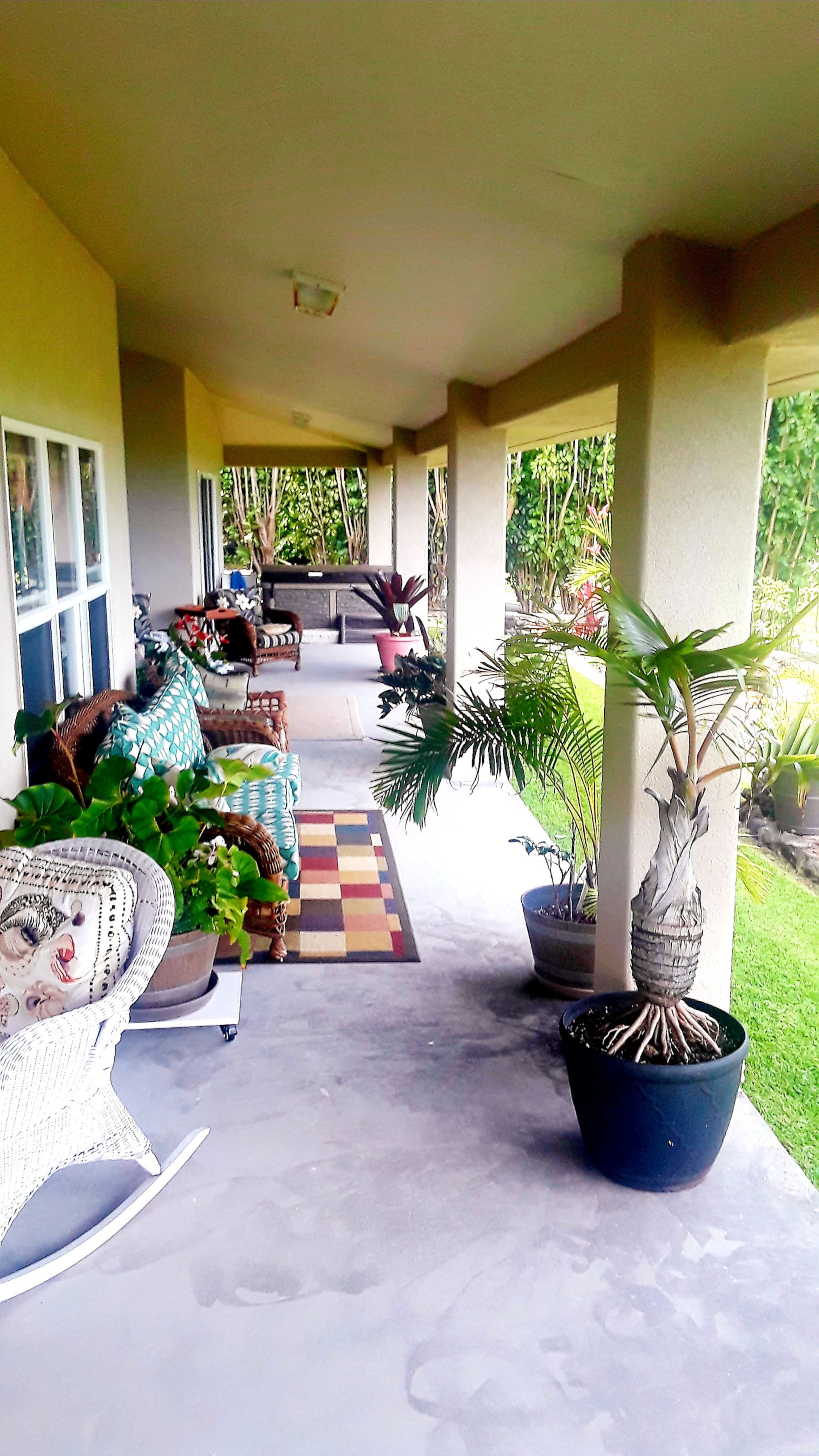 Home in Naalehu · ★5.0 · 3 bedrooms · 4 beds · 1.5 private baths - Image 22