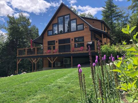 The Ammonoosuc River Lodge