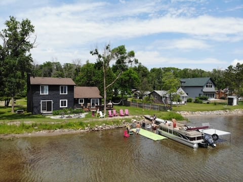 Lazy Fish Lodge