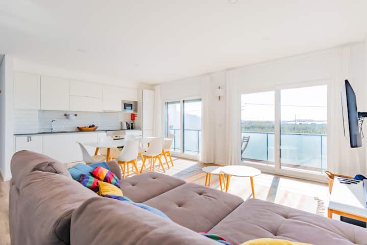 Surf & Chill | Pool | Baleal| Bliss Collection - Ferrel