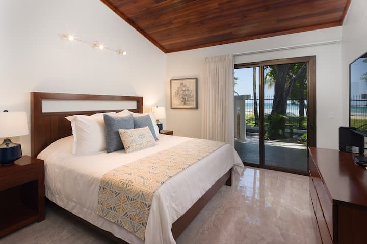 Casa Woodbine提供4间设备齐全的卧室，可满足您的所有需求