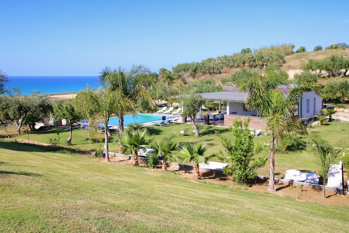 Rentals Italia managed Airbnb listing 1