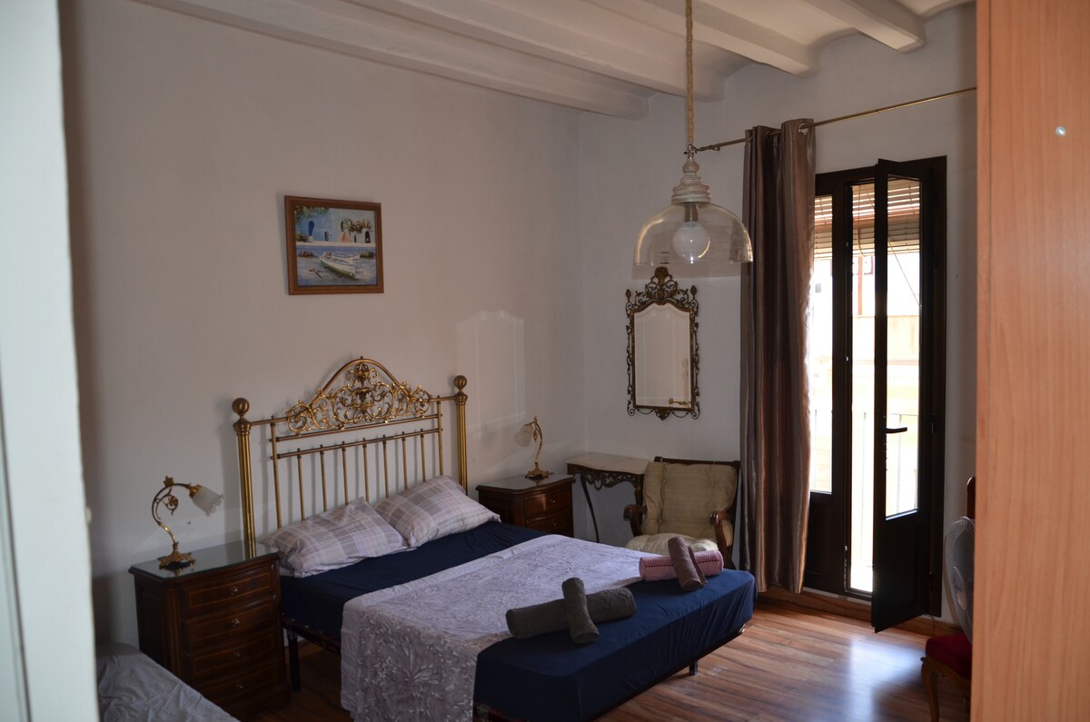 غرفة النوم 1