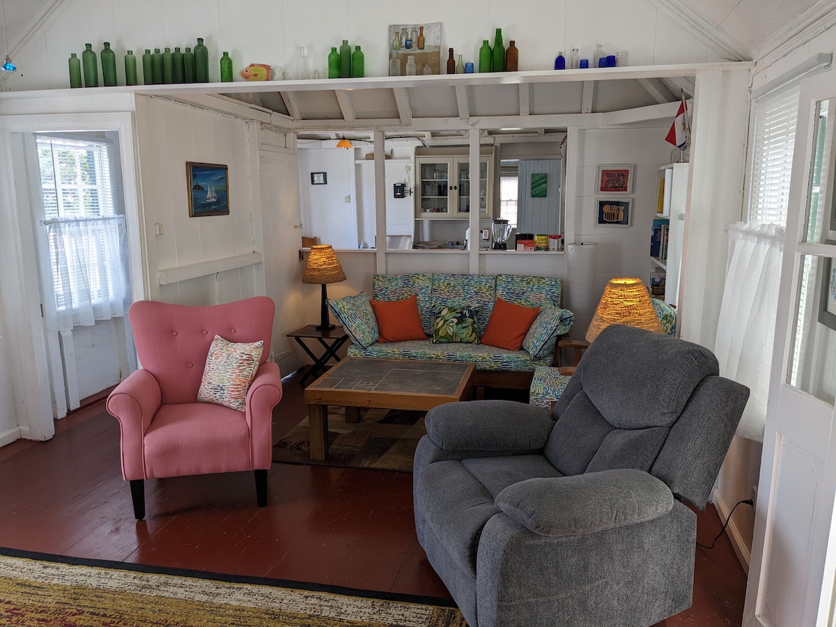 Successful Airbnb property: Althea Cottage in Nederland