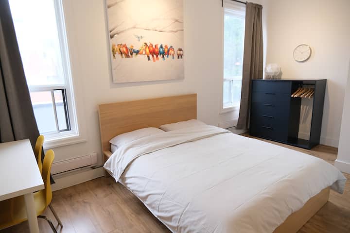 Unit 4 - Queen St East Studio Apt - Toronto