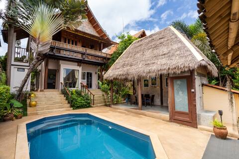 Villa Ayutthaya, private pool near the beach