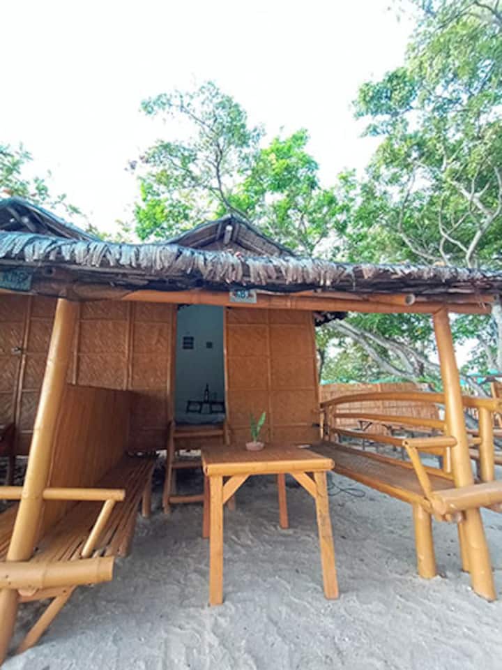 Kabana Room In Calatagan Batangas W/ Breakfast - Calatagan