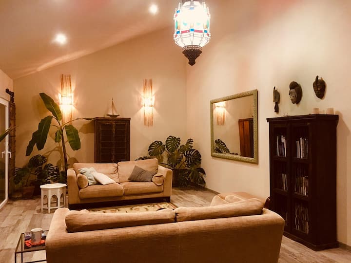 Family Home, Pool & Big Garden. Casa Sotogrande. - Castellar de la Frontera