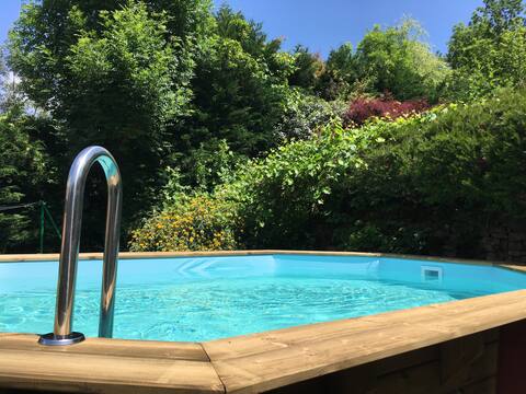 Large Ardèche house with pool