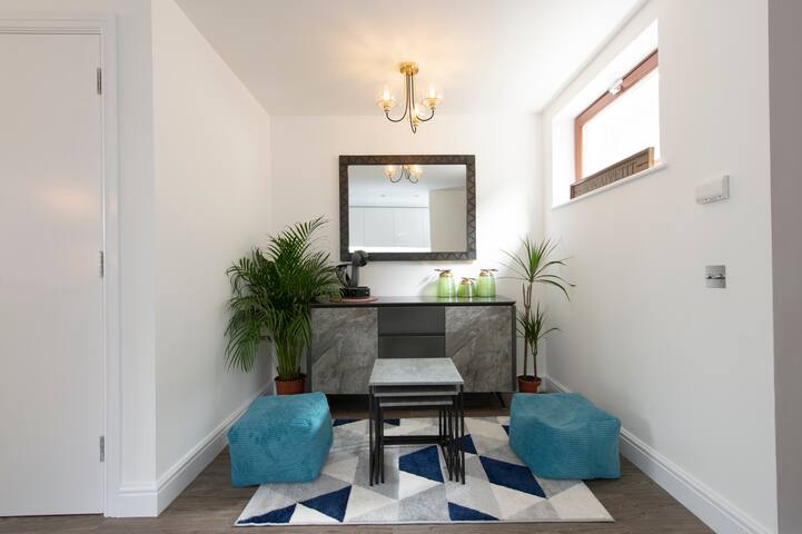 Lovely 3 bedroom duplex in Aldgate gallery image 3