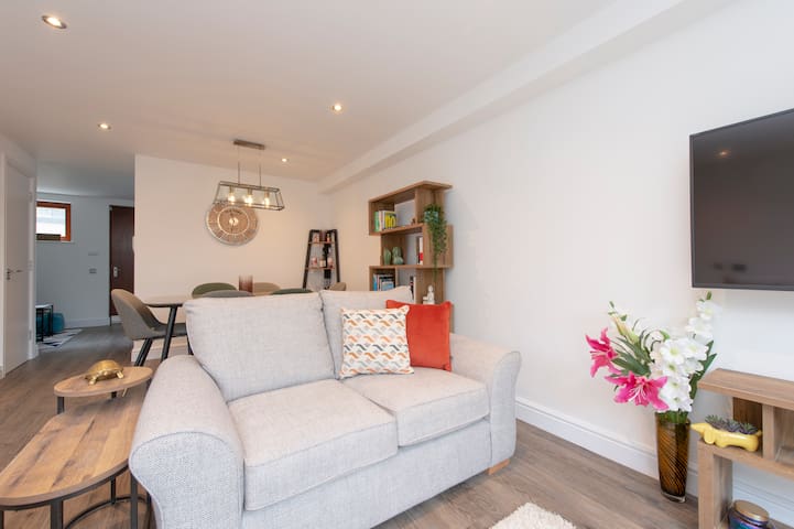 Lovely 3 bedroom duplex in Aldgate