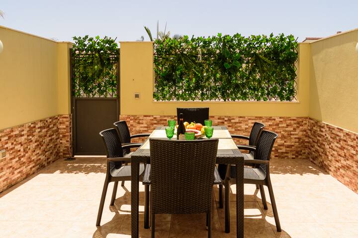 Estrella De Nivaria managed Airbnb listing 1