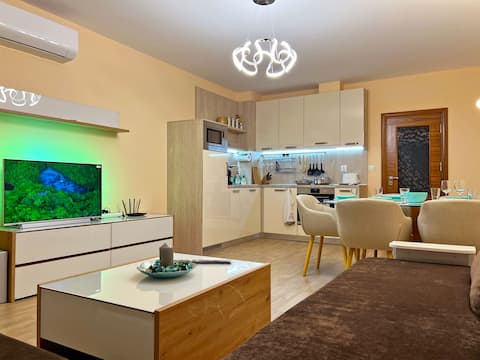 Successful Airbnb property: Premium Apartment Villa Aristo in Свети Влас