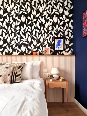 Artistic Apartment Next to The Acropolis II gallery image 3