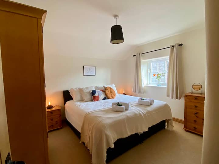 Dormitorio Fenns Barn abajo de las escaleras