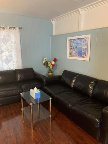 2BD Home、1.8 miles to Strip，sleeps 6