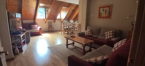 Propiedad de Airbnb exitosa: Bossost Duplex en Lleida