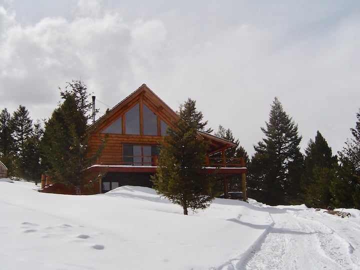 Quietside Mountain Retreat with hot tub! Houses for Rent in Bozeman