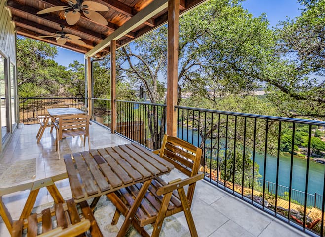 Panoramic views of Lake Austin high in the hills