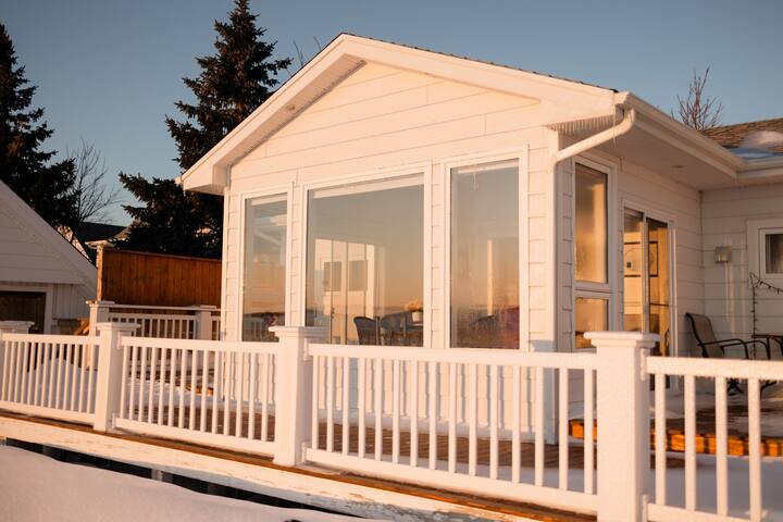 The Dream Chalet! gallery image 2