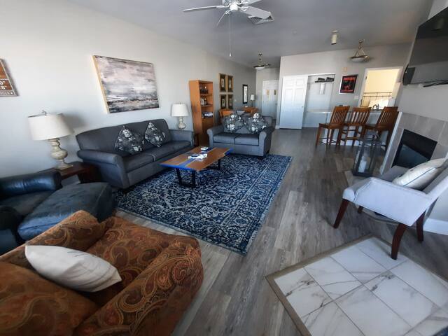 Delavan Lake Resort Hotel, LLC managed Airbnb listing 2