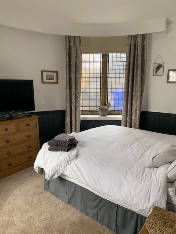 Brand new, hand made for the house, bedroom furniture (May 2022) with the addition of a TV.