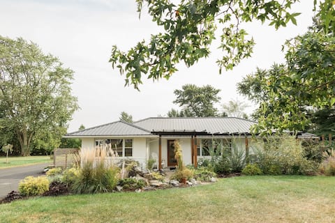 Entire Wing of House, Pet Friendly, Peloton+