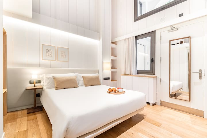 Hotel Casa Bella, 3-bed suite in Gracia