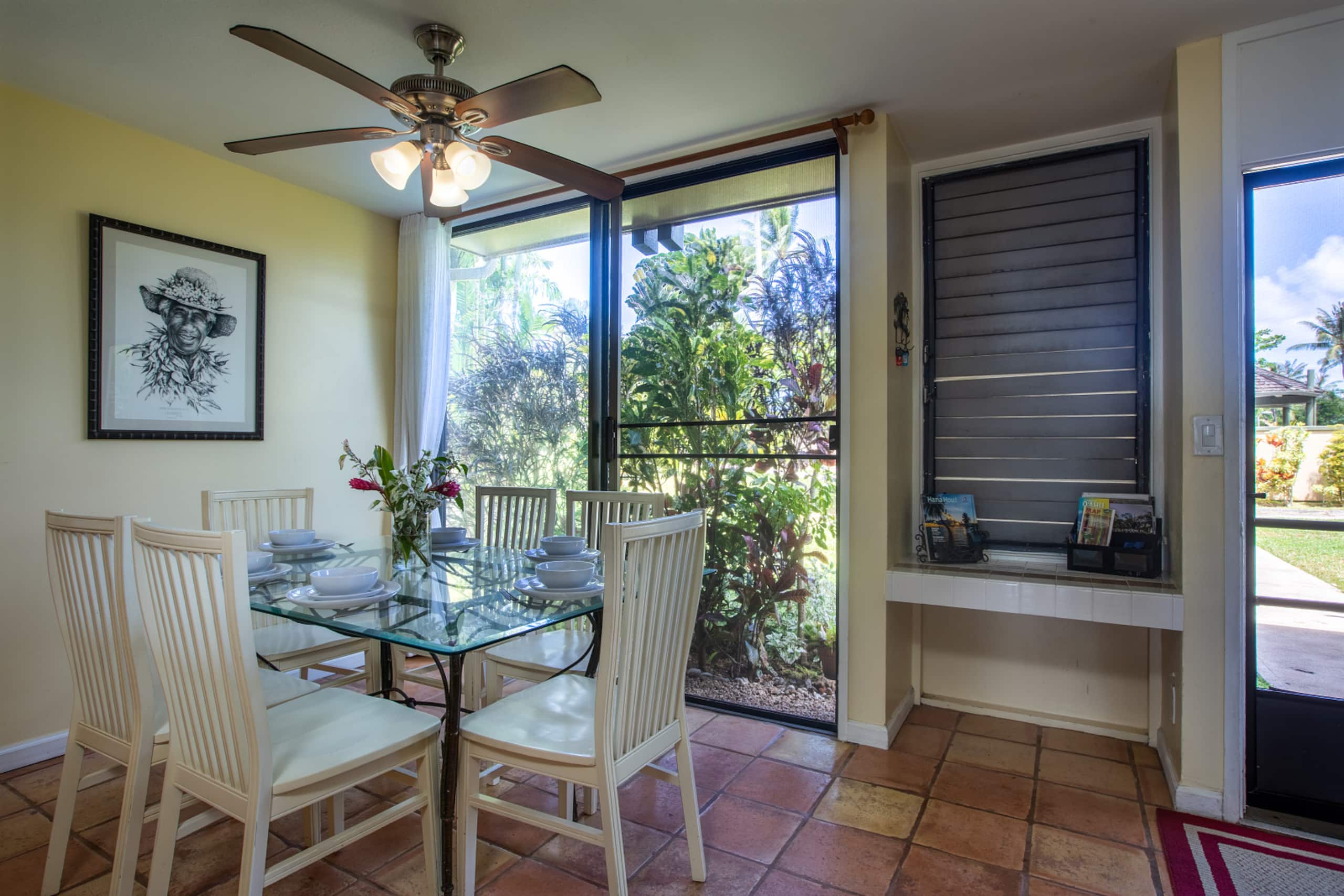 Home in Kahuku · ★4.8 · 3 bedrooms · 5 beds · 3 private baths - Image 23