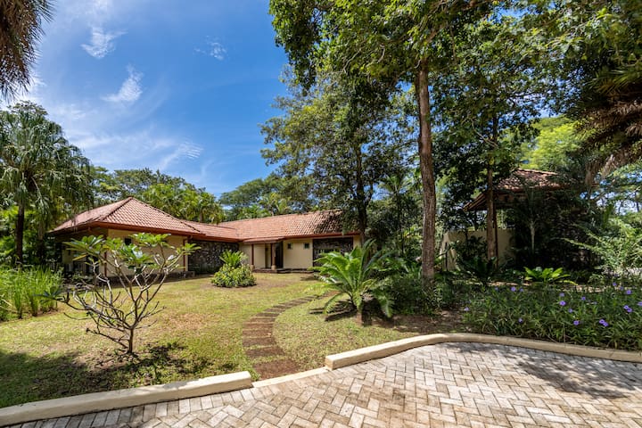 Casa Tranquilo in Playa Negra