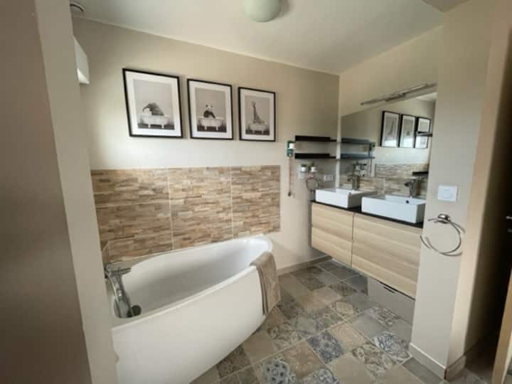 Baño del dormitorio principal
