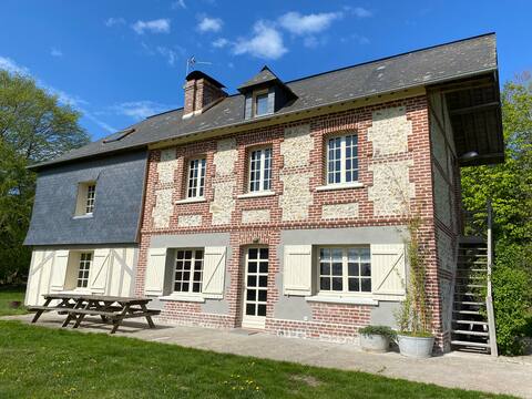 Large house 12 pers, 5 km Honfleur and beaches