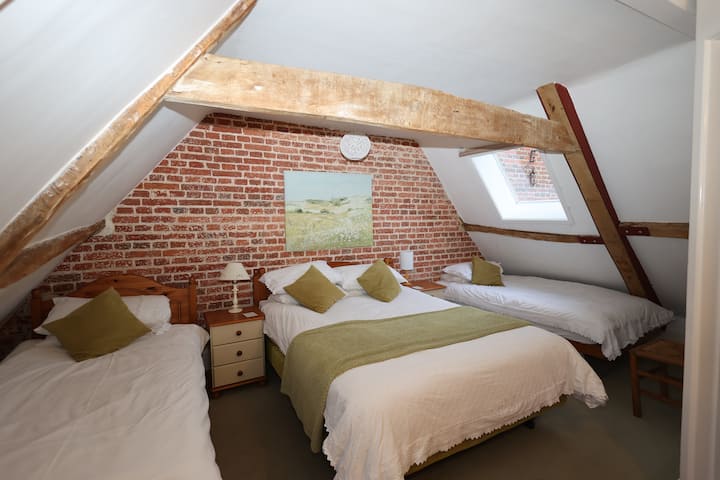 غرفة نوم عائلية