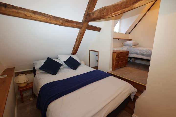 غرفة نوم عائلية