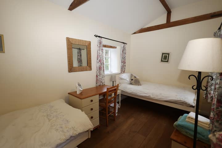 غرفة نوم مزدوجة في الطابق الأرضي