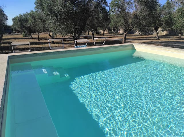 Charming villa with large garden