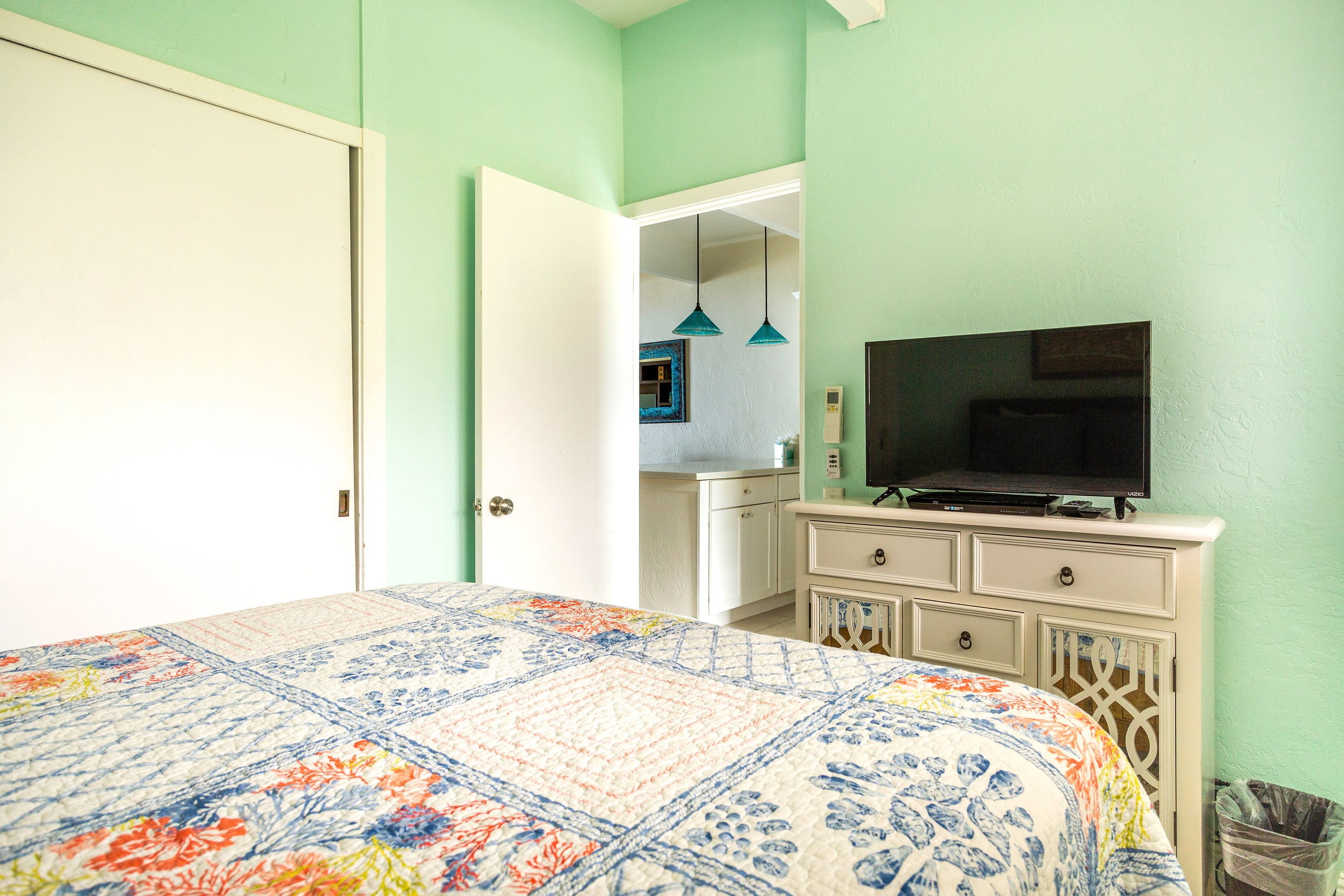Condo in Kailua-Kona · ★4.99 · 2 bedrooms · 2 beds · 2 baths - Image 16