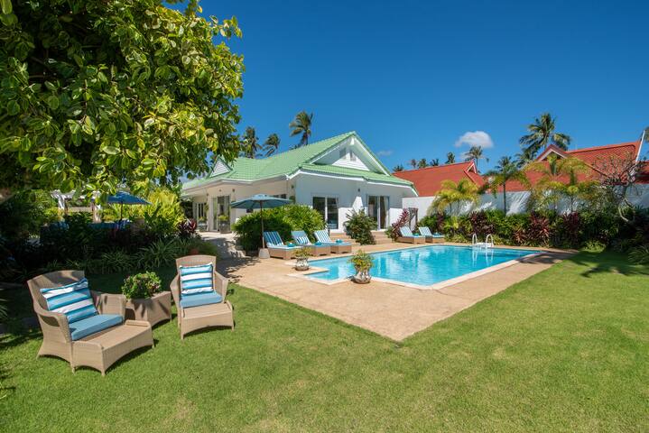 Luxury Island Villas managed Airbnb listing 1