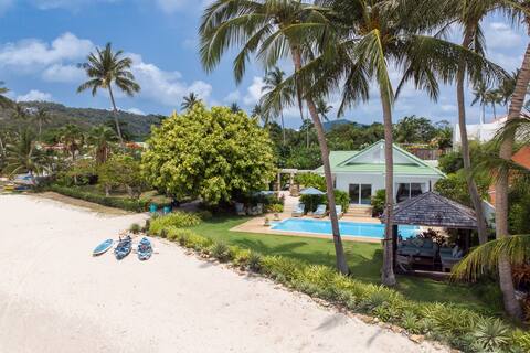 3 Bedroom Beachfront Villa Baan Rim Haad
