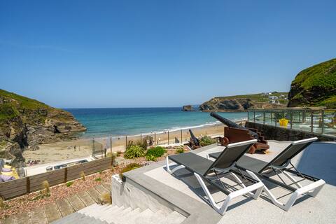 Hot Tub! Fire Pit! Cinema Room! Gate To Beach! 5*