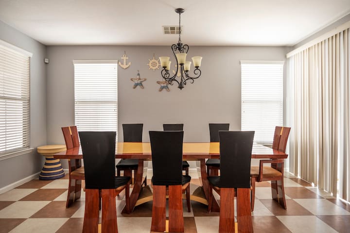 Award Winning Mini Castle 3 Corporate Run