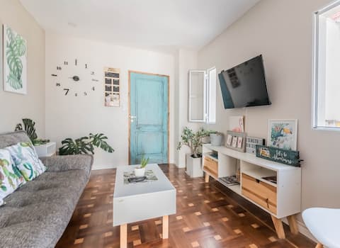Lovely apartment, unique location!