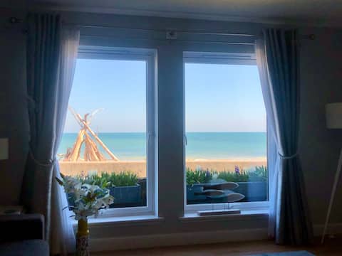 STONEHAVEN - AMAZING UNINTERRUPTED PANORAMIC VIEWS