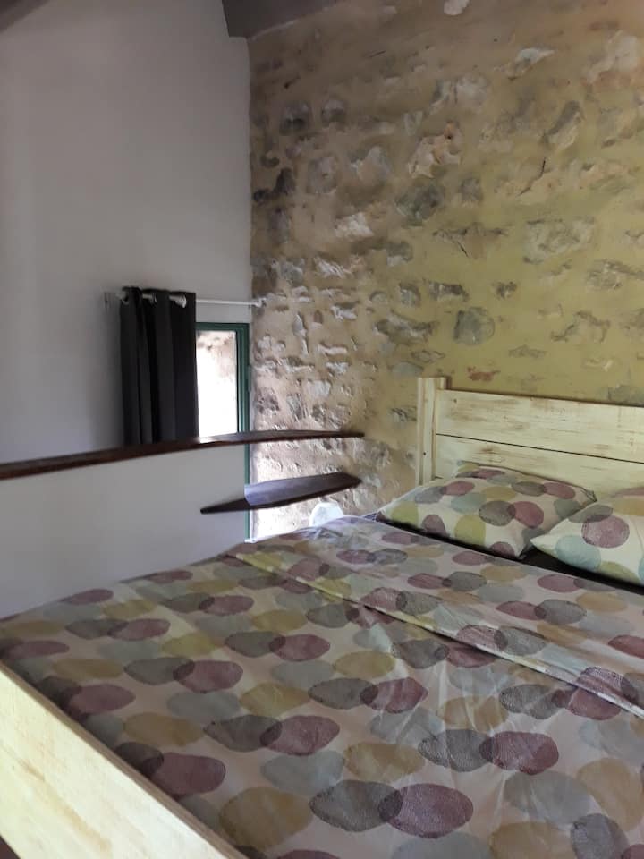 Chumba cha kulala cha nyumba ndogo ya shambani ya "jengo la nje"