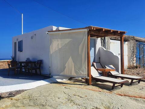 Zacharias Seaside Studio Kimolos