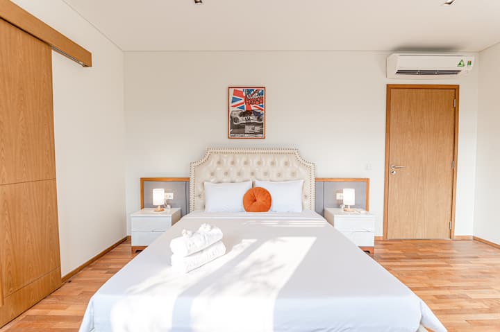 二楼第四间卧室